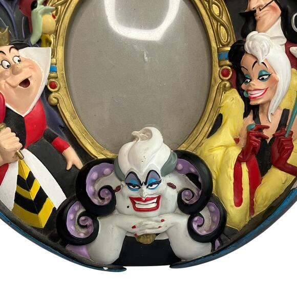 Disney Villains 3D Picture Frame Ursla Maleficent Jafar Cruella - Picture 3 of 9